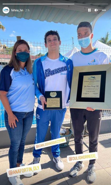 Delfines Sampedranos lidera puntaje en el XXXIV campeonato nacional individual; nadador olímpico Julio Horrego presente