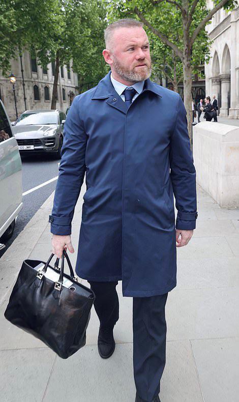 ¿Qué le pasó? Las impactantes imágenes de Wayne Rooney; es menor que Cristiano Ronaldo, pero su físico dice lo contrario