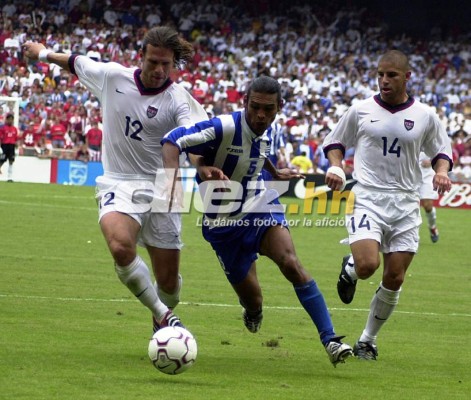 ¡Que se repita! Las fotos que no habías visto del triunfo de Honduras ante EUA en 2001