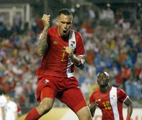 Conoce los ocho futbolistas más veteranos para el hexagonal de Concacaf