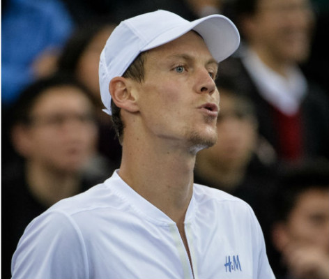Berdych y Murray avanzan posiciones