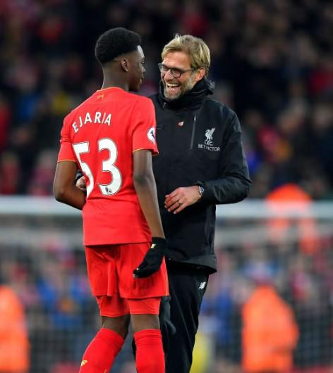 Fue campeón del mundo, jugó en Liverpool y hoy busca trabajo por redes sociales
