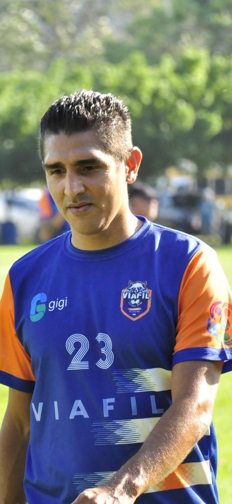 ¿Cómo lucen? Equipo burocrático ficha exseleccionados nacionales retirados y arman 11 titular de lujo