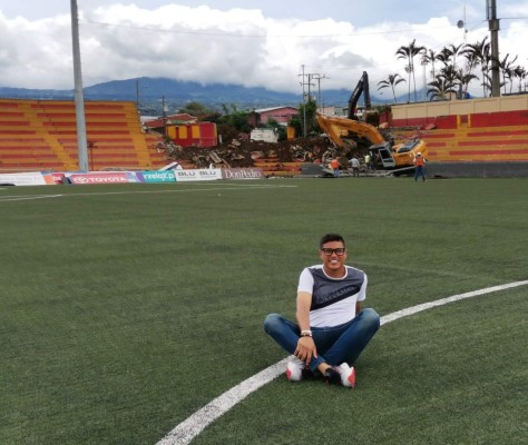 Herediano demuele el vetusto Eladio Rosabal Cordero y comienza el sueño de su nuevo estadio