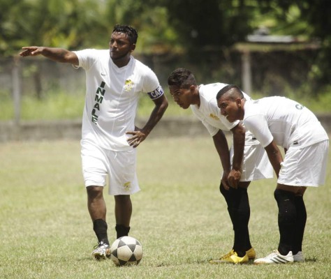 Jugadores y entrenadores de primera que ahora están en la Segunda