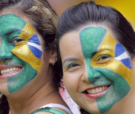 La fiesta en las tribunas en la semifinal Brasil vs Alemania