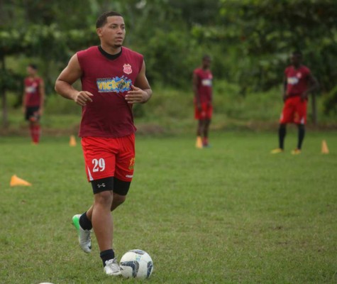 Rumores: Legionarios llegarían al Olimpia y hondureño iría al extranjero