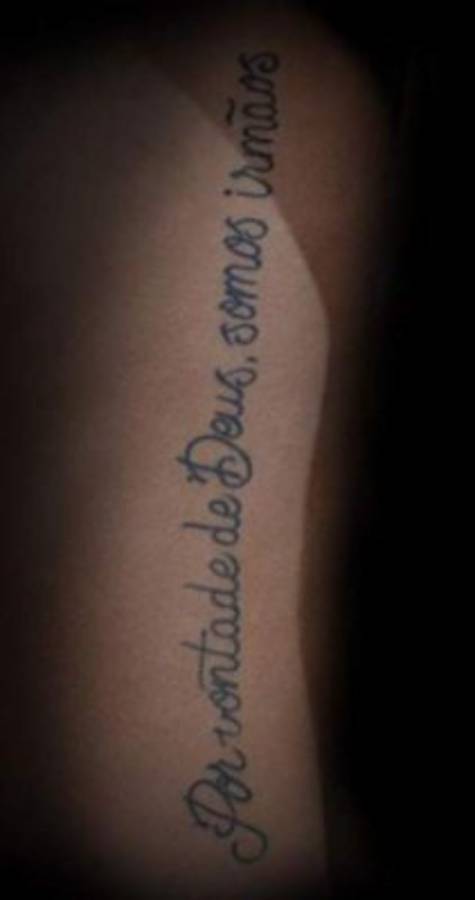 Neymar: El significado de todos sus tatuajes, desde un niño descalzo hasta sus superhéroes favoritos