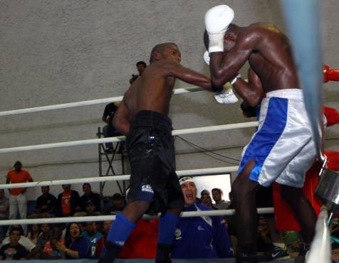 Josec ‘Escorpión’ Ruiz: “El boxeo llegó a mi vida en el momento oportuno sino hubiera sido asi quizás no estuviera aquí”