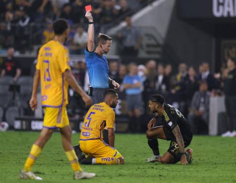 Tigres vence con drama al LAFC y deja sin trofeo de Campeones Cup al hondureño Denil Maldonado