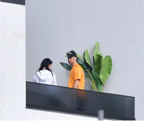 ¿Qué hacen los futbolistas durante la crisis del coronavirus? Un crack desafió el aislamiento