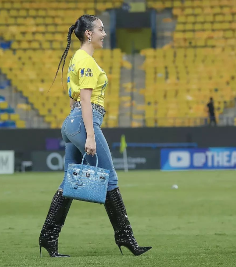 Sin palabras: Cristiano Ronaldo firmó dos golazos para Al Nassr y Georgina enamora en la Champions de Asia