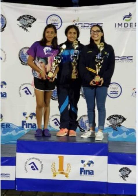 Sairy Escalante, la pequeña 'tiburón” hondureña que ya triunfa en natación