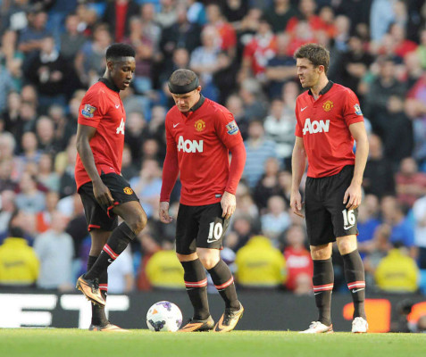 El Manchester City de Pellegrini goleó 4-1 en clásico ante el United.