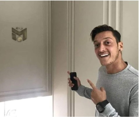 Así es la millonaria vida de Mesut Özil pese a ser marginado en el Arsenal: Autos y su mansión