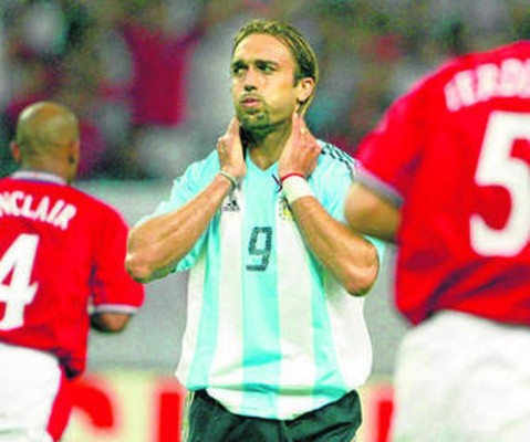 ¡Le dieron resultado! Gabriel Batistuta reveló sus cábalas y rituales antes de cada partido