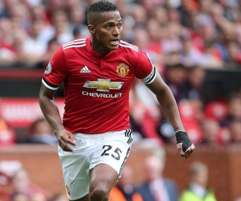 INCREÍBLE: Lo que se gastaron en su primer sueldo estos cracks