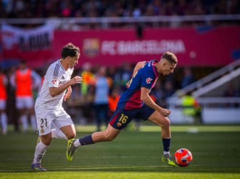 Dardo de Lamine Yamal: los mensajes de los jugadores del Barça tras vencer al Real Madrid en el Clásico