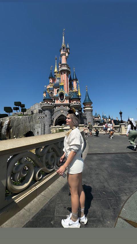 Expulsaron a la atleta más bella de los Juegos Olímpicos de París: “Su presencia crea un ambiente inadecuado”