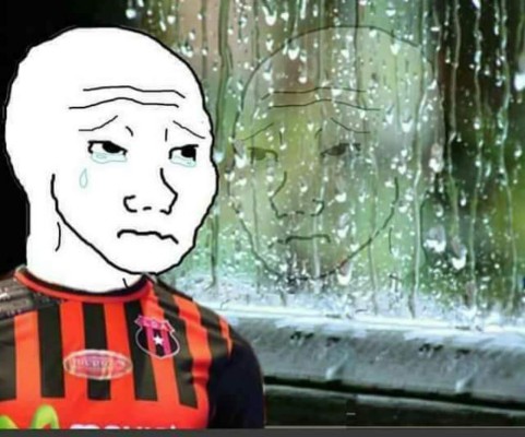 Olimpia elimina a Alajuelense y memes destrozan a Benito Floro