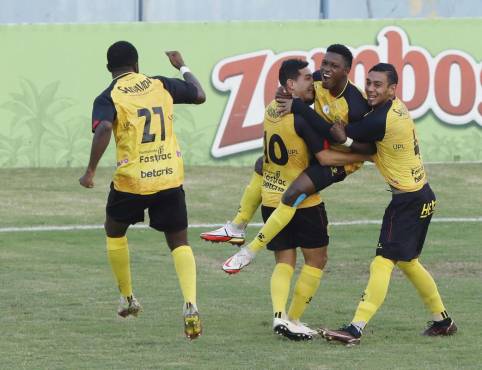 Real España depende de sí mismo para cerrar nuevamente como líder de las vueltas regulares.