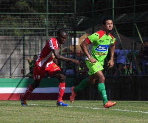 Top: 25 futbolistas hondureños que se retiraron sin que te dieras cuenta