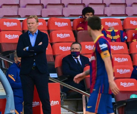 Fotos: La tristeza de Messi tras perder el clásico, el gesto de Koeman y el festejo del Real Madrid