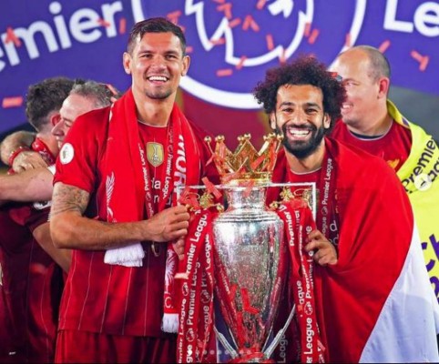 ¡Insólito! De conquistar la Champions League con el Liverpool a ser luchador de MMA por un día