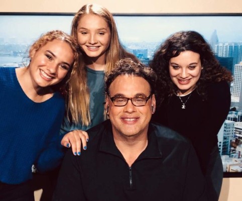 ¡Papá presumido! Las discretas y bellas hijas de David Faitelson; una de ellas es periodista