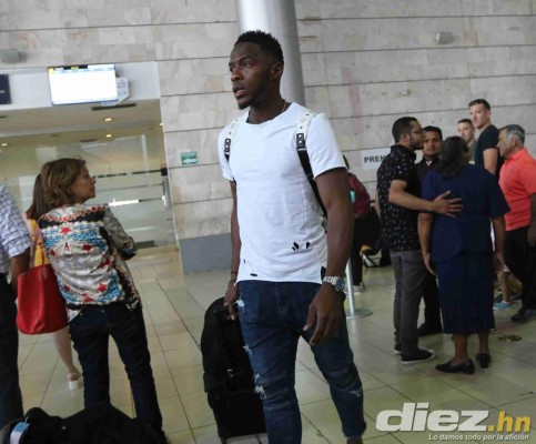 ¡A LA MODA! Así fue la llegada de los legionarios de Honduras a la concentración