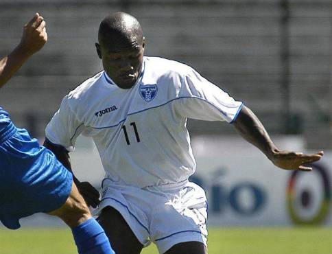 Tyson Núñez le pone picante al Honduras-Costa Rica, habla del llamado de Rougier y el récord que Costly le acecha