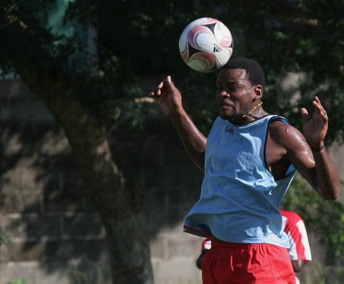 'Bautizados' por Ponce Morazán: Los ingeniosos apodos del periodista a los futbolistas de Liga Nacional