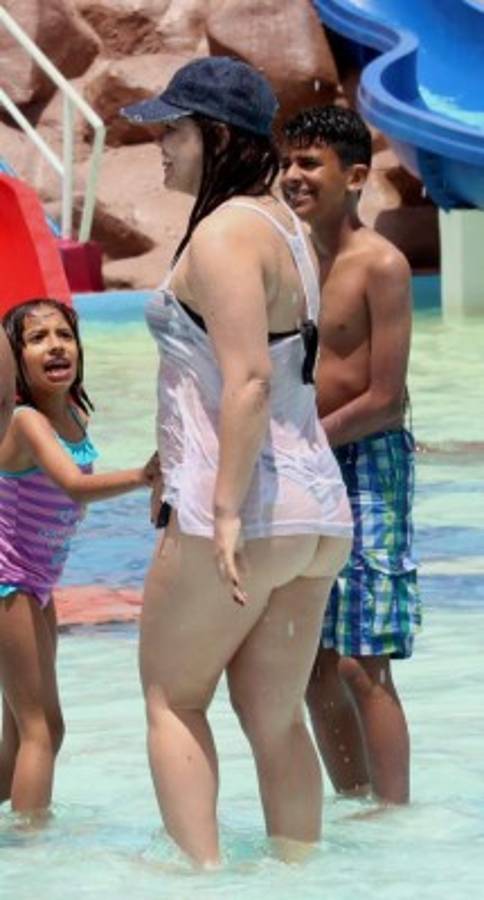 Sol, playa y arena: Comenzó el ambientazo de la Semana Santa en Honduras