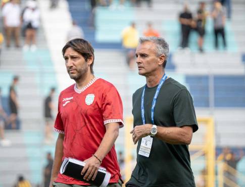 Pablo Lavallén lo revela, ¿le interesa Rubilio Castillo?, confesó qué le dejó el derbi contra Real España y habló de su expulsión