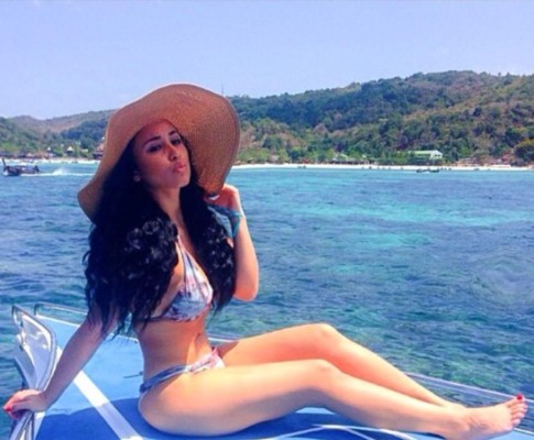 La enfermera más sexi del mundo es aficionada al béisbol y la NFL