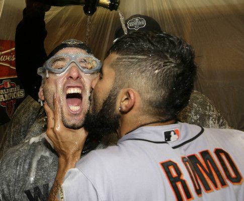¡Gigantes se corona campeón de la Serie Mundial!