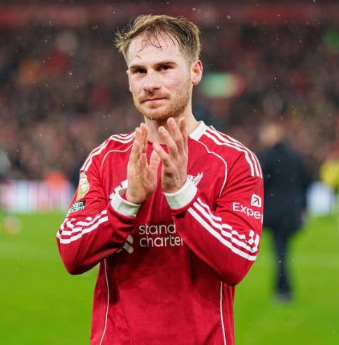 Manchester United elige al sucesor de Casemiro: ¡un fichaje histórico que no ocurre desde hace 62 años!