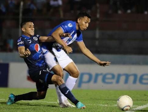 Rubilio Castillo rescata un punto para Motagua en La Ceiba ante un Victoria muy superior