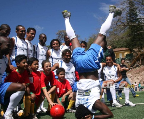 Un año de la muerte de 'Pery' Martínez: El día que se coló en una limusina y sus momentos inolvidables en vida