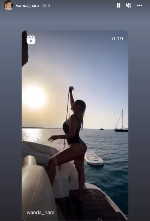 Wanda Nara responde a las fuertes críticas a su cuerpo sin filtro durante sus vacaciones en Ibiza: “Sí, tengo celulitis”