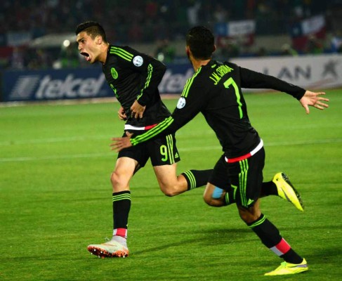 Imágenes del partidazo entre Chile-México