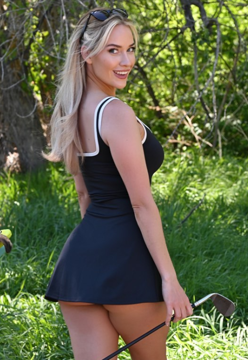 Golfista catalogada como ‘la mujer más sexi del mundo’ cuenta su calvario: ‘‘Tengo mucho miedo y no salgo de casa’’