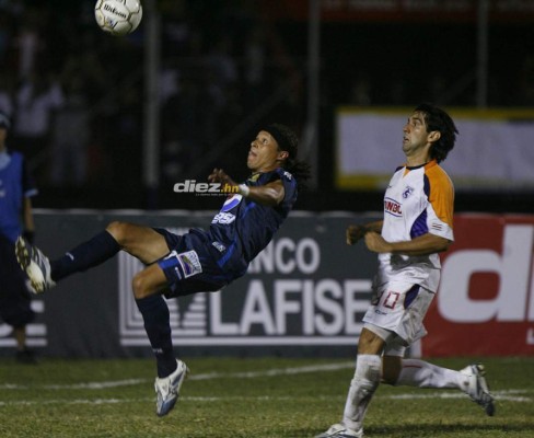 Las fotos que no habías visto de la final que le ganó Motagua a Saprissa en el Nacional