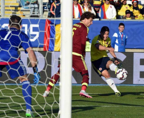 Venezuela vence 1 a 0 a Colombia en su debut en la Copa América