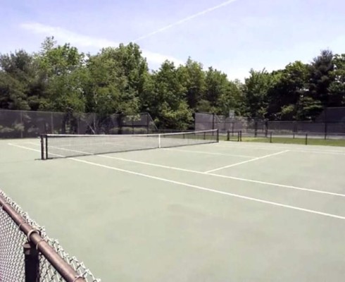 Leyenda de tenis pone en venta su majestuosa mansión: con 10 habitaciones y lago propio en 16$ millones