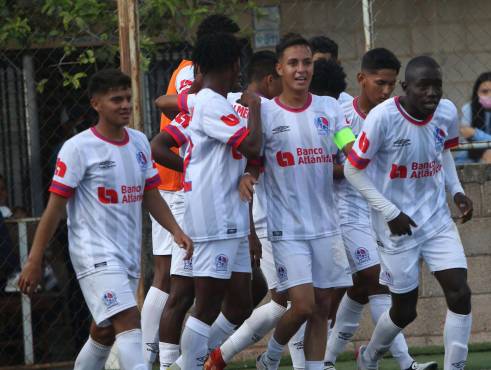¡Hoy podría haber campeón! Olimpia, con posibilidades de llevarse el título en el Torneo de Reservas a falta de una jornada