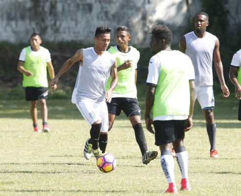 RUMORES/FICHAJES: Comienza la desbandada en Olimpia; 'Muma' y Rambo son noticia