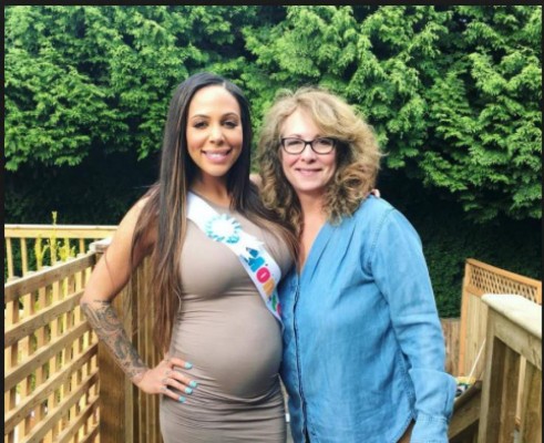 Sydney Leroux, la futbolista que entrena con casi seis meses de embarazo en el Orlando Pride