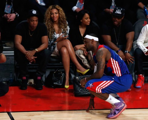 Beyonce, la encantadora fanática de la NBA