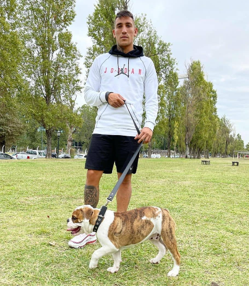 Intentó escapar de la Policía y dio positivo por cocaína: lo que encontraron en el interior de su Mercedes-Benz